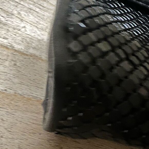 Whiting and Davis crossbody - Picture 3 of 8